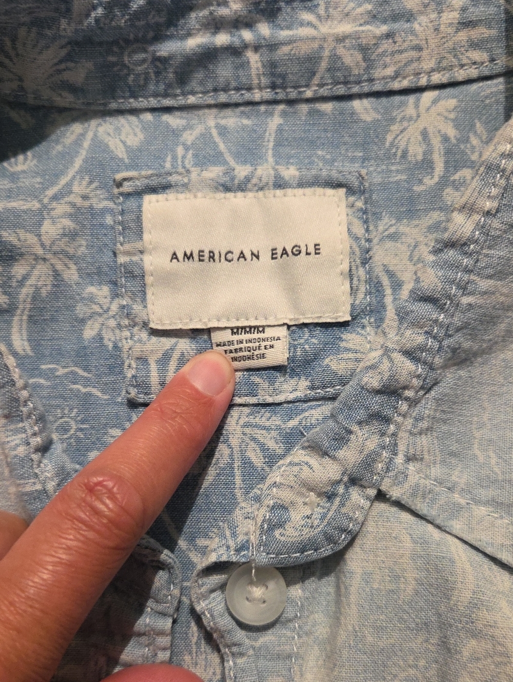 American Eagle Oversized Button Down Beach Shirt - Picture 2 of 3